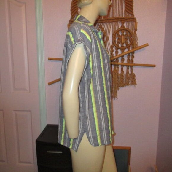 Dylan Crinkle Gauze Cove Stripe Top Size S Camp Shirt Short Sleeves Button Up - Picture 6 of 10